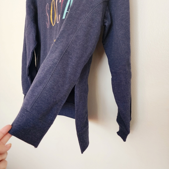 NWT Wildfox Embroidered “Social” Statement Sweatshirt Size Medium - Picture 2 of 9